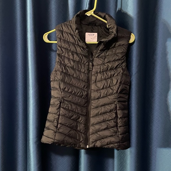 Old Navy Jackets & Blazers - Old Navy Quilted Black Vest
